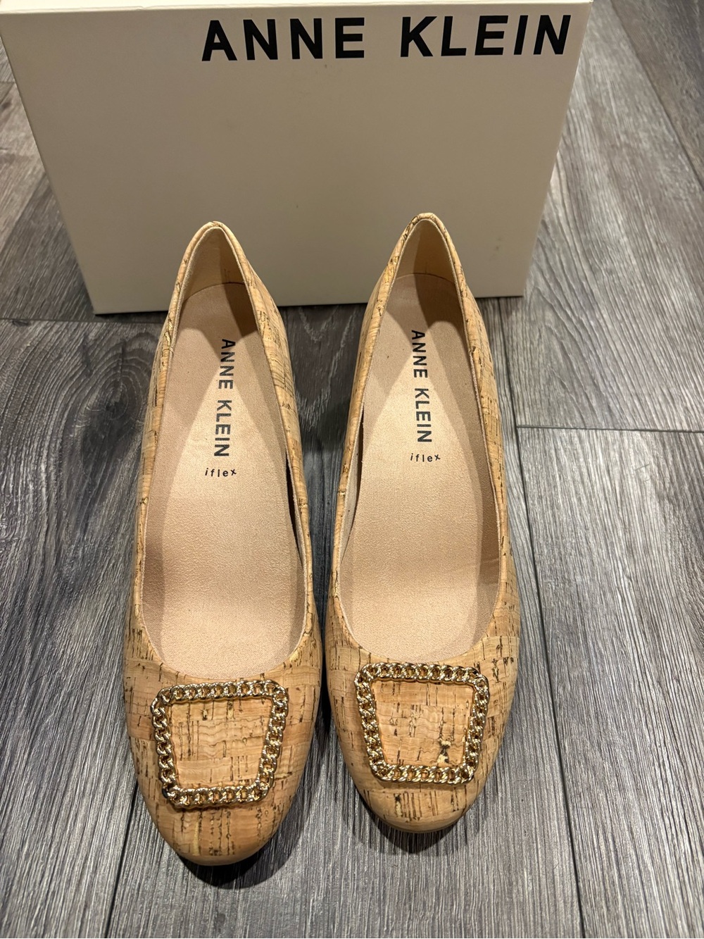 NWT Anne Klein Cork Wedge Pumps in Natural - Picture 4 of 7